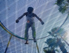 батут действия